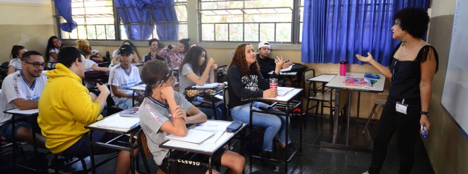 E.e. Professor Guilherme Azevedo Marco Evangelista Imprensamg Mev 0469 2 1